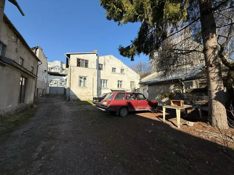 Топаз продал города по почте